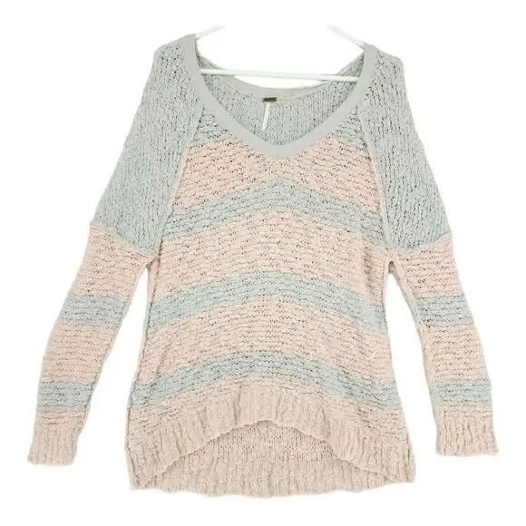 Free People Small Pink and Purple Knit Sweater - Picture 2 of 8